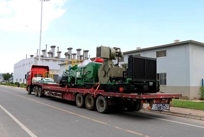 蘭石裝備公司完成兩臺五缸泥漿泵發貨，助力物料搬運裝備制造升級